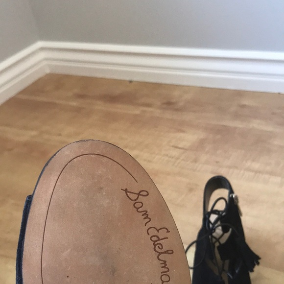 Sam Edelman black heel - Picture 4 of 4